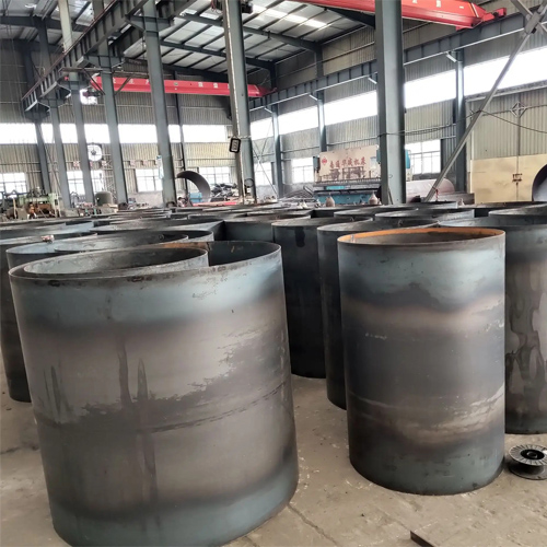 选择福建钢护筒的材质时考虑哪些条件？